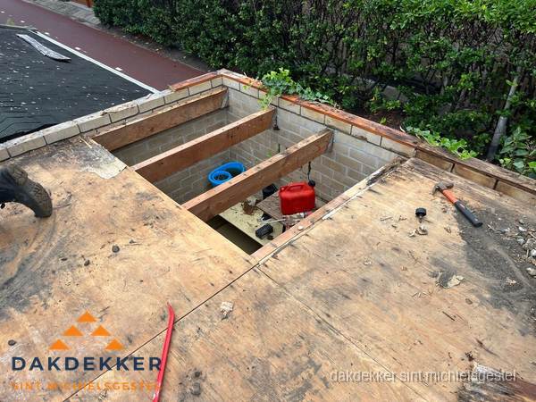 Plat dak vervangen met open constructie in Sint Michielsgestel